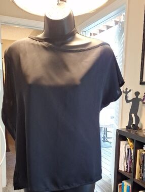 Women's S'edge Black Short-Sleeve Satin Top